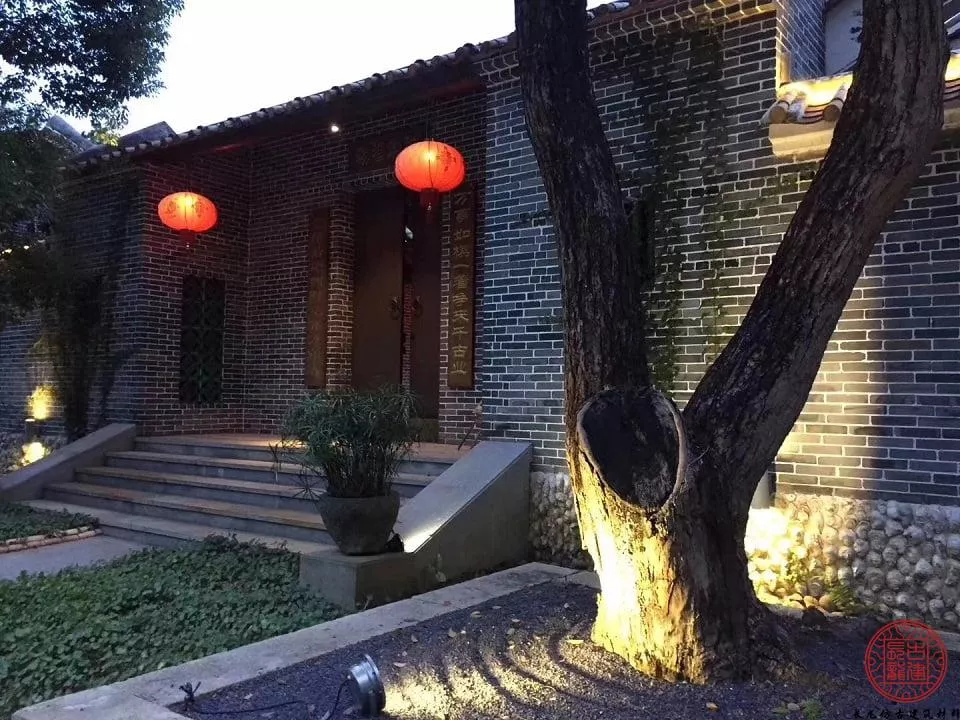 广东岭南风格青砖别墅园林工程5.jpg